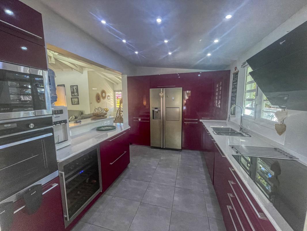 19.Location villa piscine Saint François Guadeloupe_Cuisine